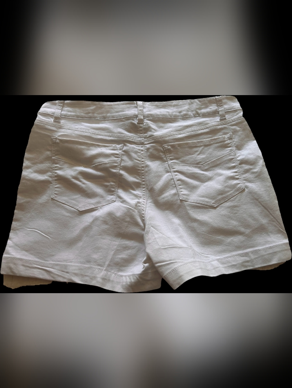 d. jeans White Denim Shorts 16 - Picture 3 of 4